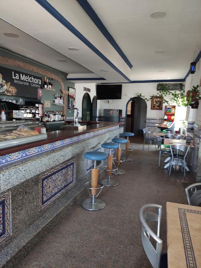 Hostal Restaurante Bar Cafeteria La Melchora Posadas Dış mekan fotoğraf